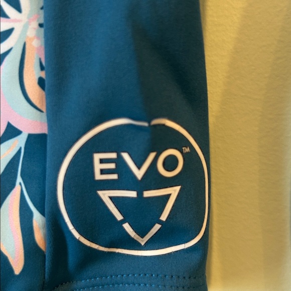 Evo Long Sleeve Swimsuit, Girls Size 10, Sun Protection Swimsuit, NWOT - Picture 5 of 6